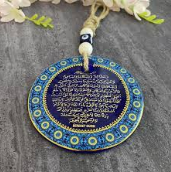 Foto - Nazar boncuğu Cinlere açılan kapı! Nazardan korunalım diye İblis’e sığınanlar işte Horus’un gözü