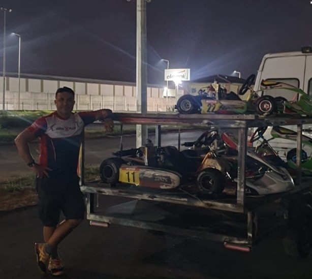 Foto - Nazilli’de go-kart araçları piste indi