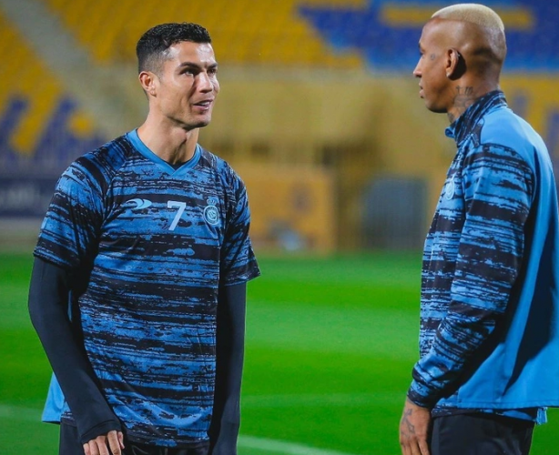 Foto - Ne altın ne de dolar! Bu adamın derdi ne olsa gerek! Para için hem Çin hem Arabistan diyen O isme büyük şok!