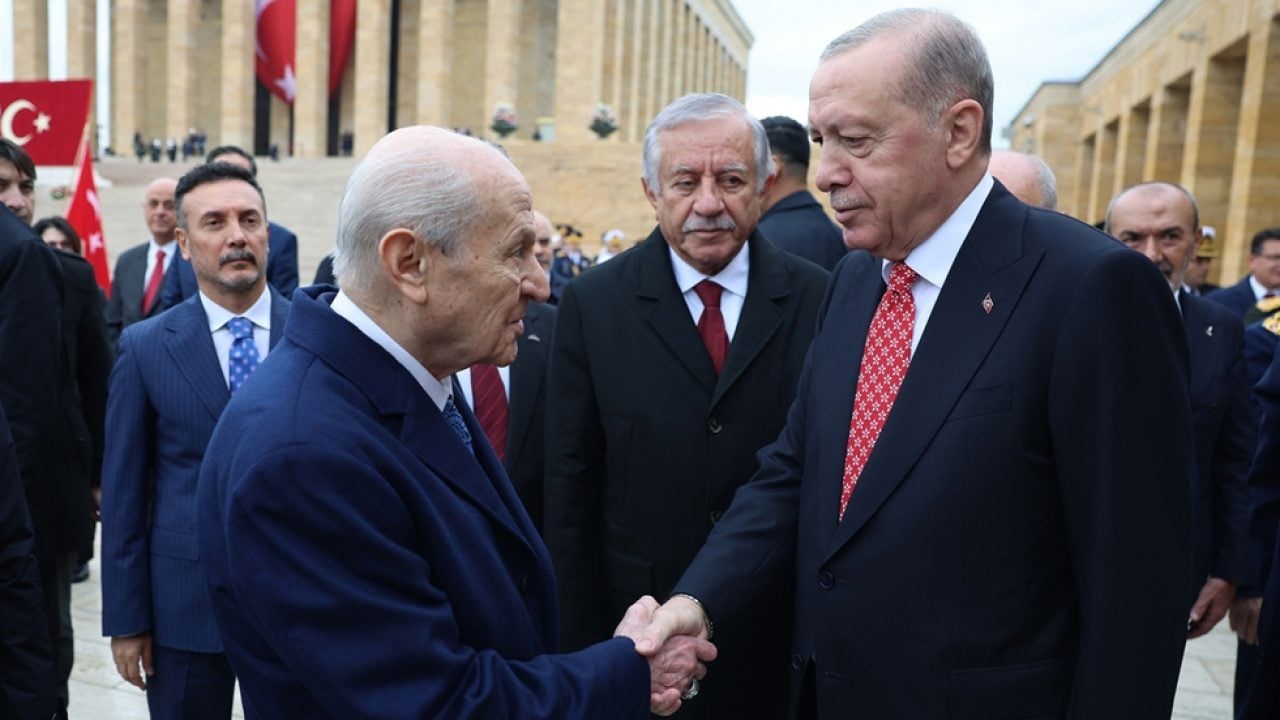 Foto - Ne anlama geliyor? Erdoğan’dan Anıtkabir’de dikkat çeken kravat