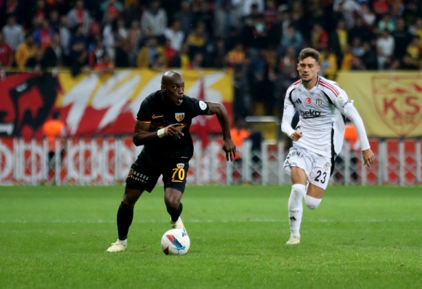 Foto - Ne Fenerbahçe, ne Galatasaray böyle bir rezalet yaşamamıştır! Bu karar savaş çıkartacak! Herkes bunu konuşuyor…