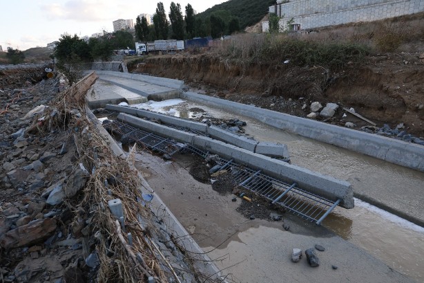 Foto - Ne gelen var ne giden! Selden sonra bir darbe de İBB’den