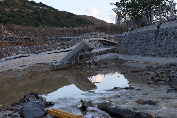 Foto - Ne gelen var ne giden! Selden sonra bir darbe de İBB’den