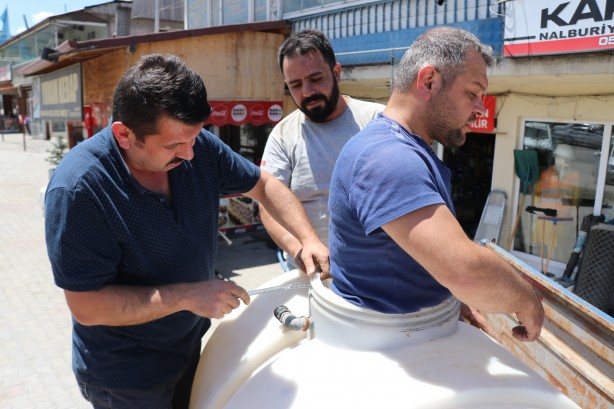Ne girebildi, ne de çıkabildi! Komedi filmi gibi olay