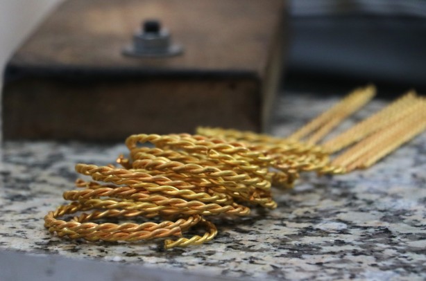 Foto - Ne gram altın ne çeyrek! 1700 lira söylentisine rağmen vatandaşlar kuyumcudan onu almaya başladı