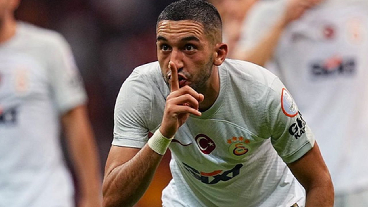 Ne kadar edepsiz bir adammışsın sen yahu! Bi düş yakasından Galatasaray’ın artık!