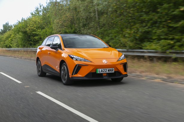 Foto - Ne Mercedes ne BMW! TOGG açık ara lider!