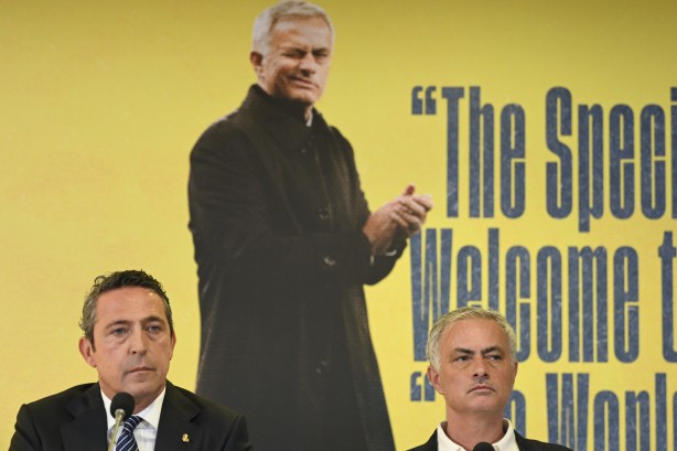 Foto - Ne Mourinho ne de Ali Koç takımda görmek istemiyor! Fenerbahçe'de 2 ayrılık birden
