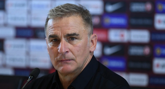 Foto - Ne oldu sana böyle Stefan Kuntz! Kendi ülkesini yerden yere vurdu... Can'ı fena halde sıkıldı fena...