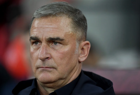 Foto - Ne oldu sana böyle Stefan Kuntz! Kendi ülkesini yerden yere vurdu... Can'ı fena halde sıkıldı fena...