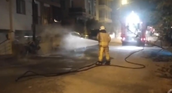 Foto - Ne olduğunu anlayamadılar! Beylikdüzü'nde gece gündüze döndü