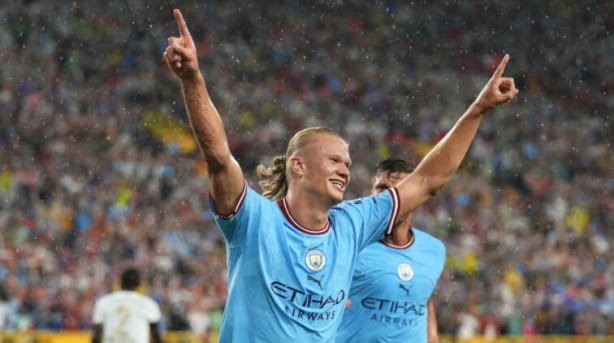 Ne yaptın sen Haaland