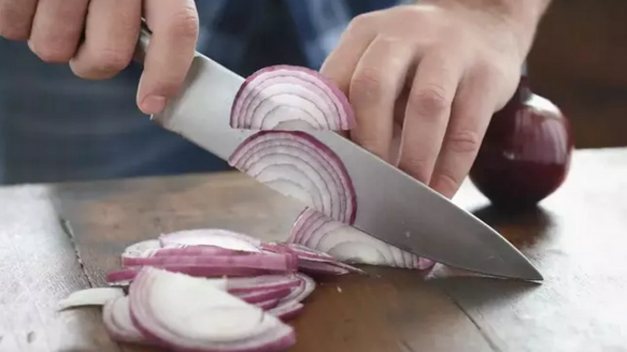 Foto - Ne yumurta, ne peynir, ne zeytin... Hepsini geride bırakıyor! En çok tercih edilen kırmızı soğandaki mucize...