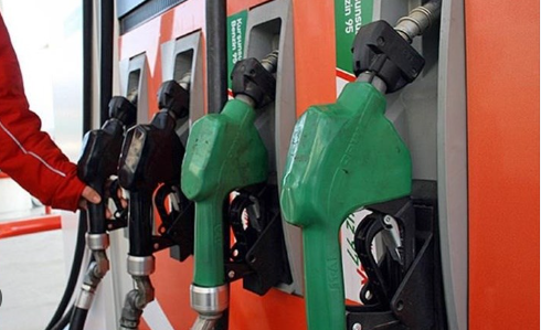 Foto - Necmettin Batırel "Sesimi duydular, teşekkürler" diyerek müjdeledi: 1 lira 56 kuruş düşecek