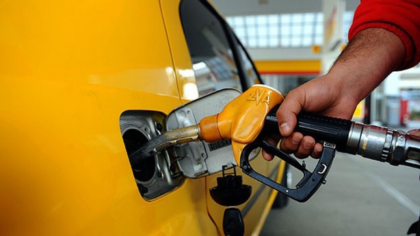 Foto - Necmettin Batırel'den 'eyvah eyvah' dedirtecek akaryakıt tahmini! Rakamı duyan istasyonlara koşacak