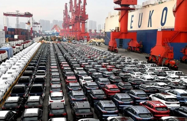 Foto - Neden Çin'in otomobillerine vergi konuldu? İşte devletleri ürküten rakam
