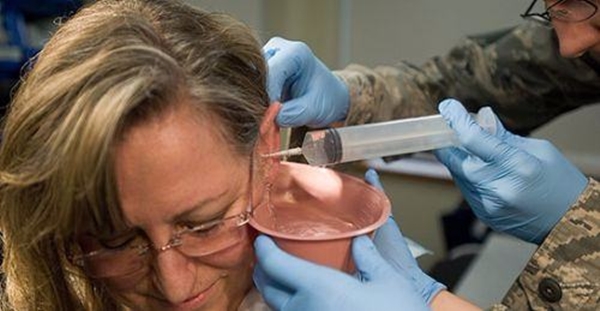 Foto - Neden kulak kiri oluşur?