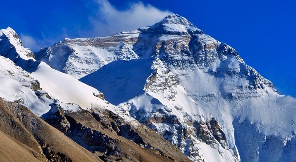 Foto - Nedenini duyunca şaşıracaksınız! İşte üstünden uçağın geçmesi yasak yerler 