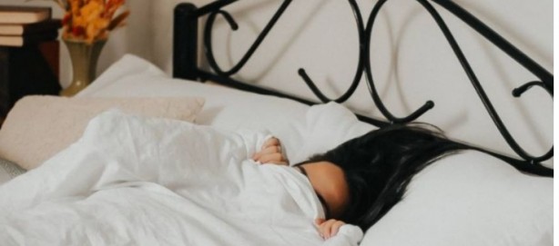 Foto - Nedenleri birbirinden ilginç İnsan uyurken neden konuşur?