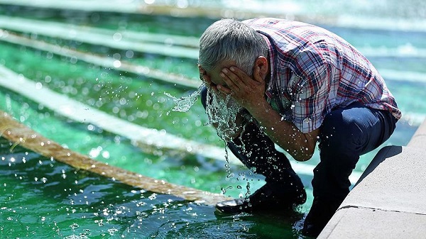 Nefes almak bile güçleşti! İşte aşırı sıcaklarda alınması gereken tedbirler
