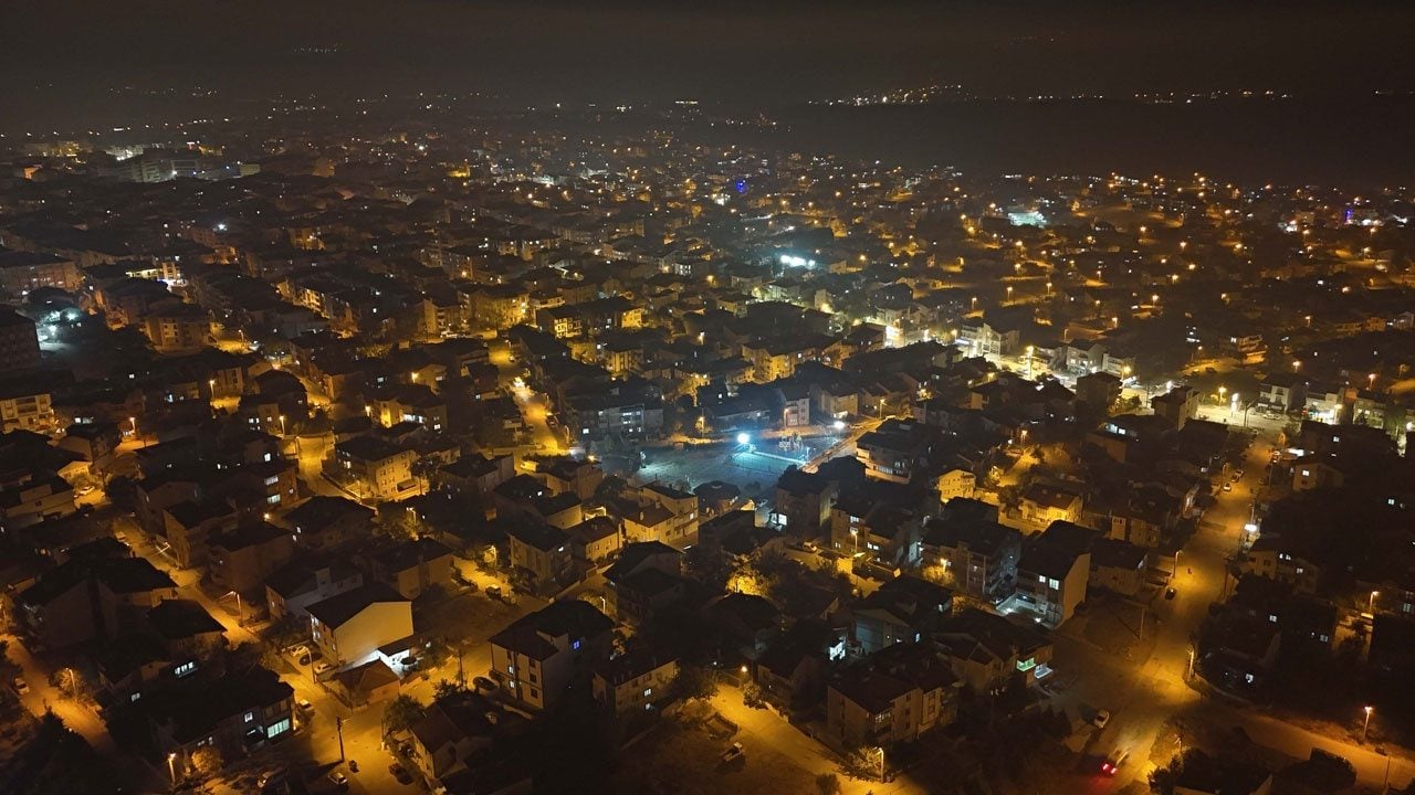 Foto - Nefes almak güçleşti! Yasak dinlemediler, Keşan’ı dumana boğdular 