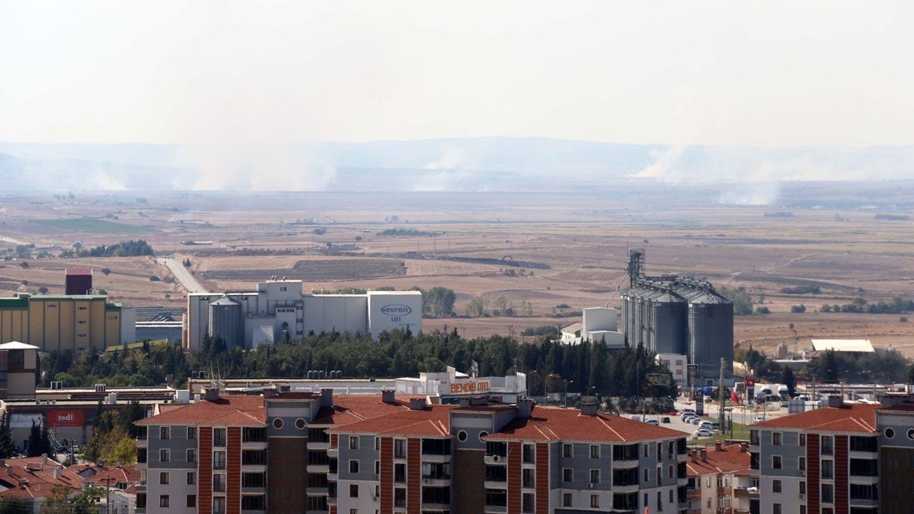 Foto - Nefes almak güçleşti! Yasak dinlemediler, Keşan’ı dumana boğdular 