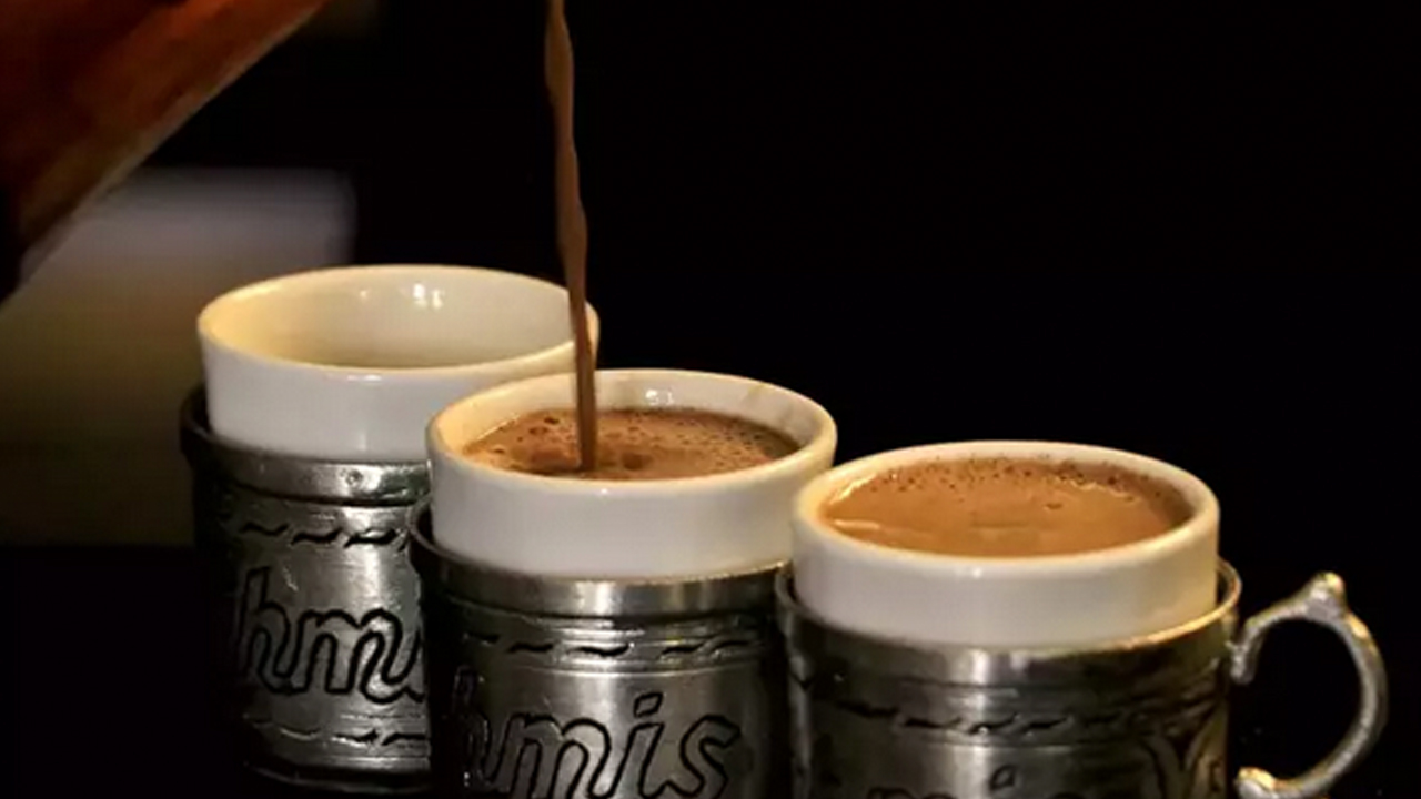 Foto - Nefes darlığının doğal ilacı! Astım, bronşit ve kuru öksürüğün düşmanı: Kahve yapar gibi pişirin