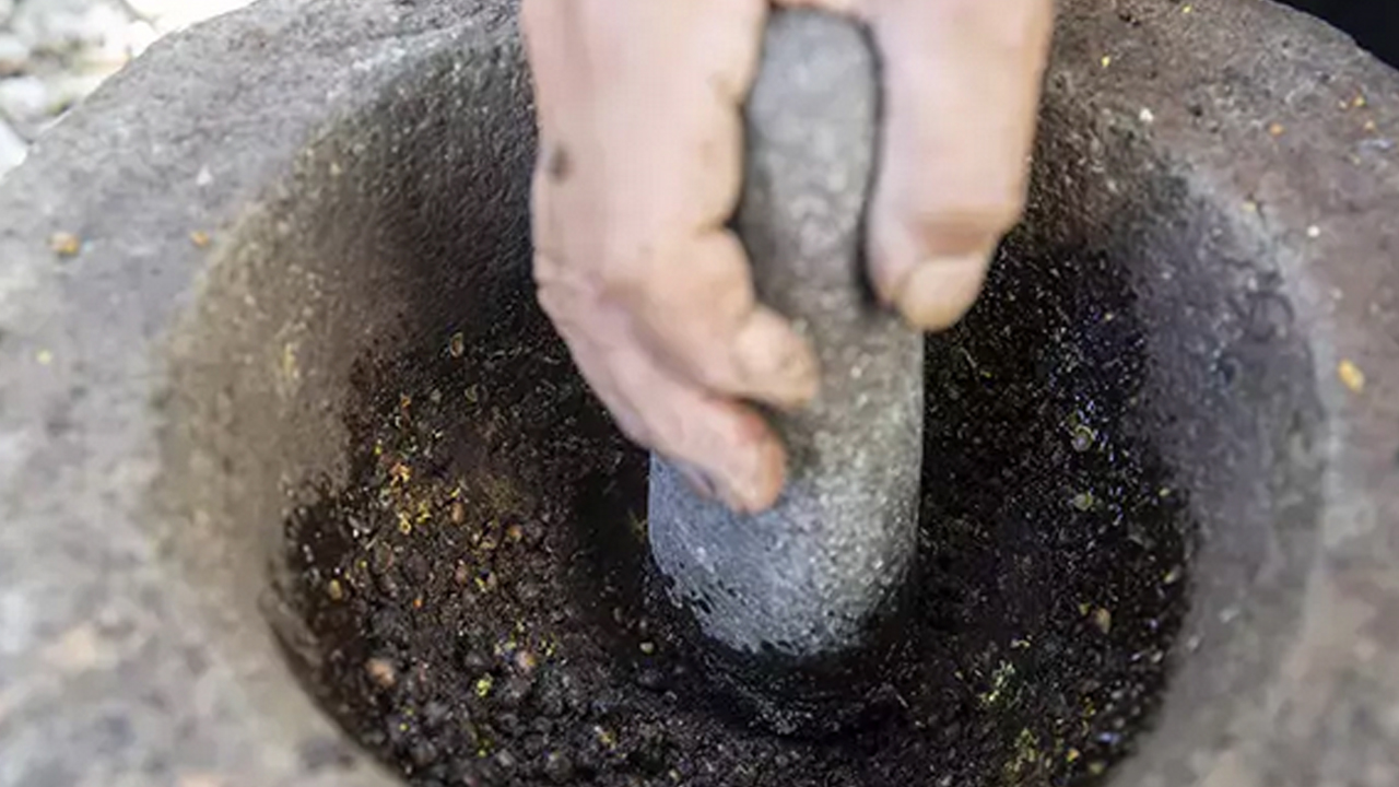 Foto - Nefes darlığının doğal ilacı! Astım, bronşit ve kuru öksürüğün düşmanı: Kahve yapar gibi pişirin