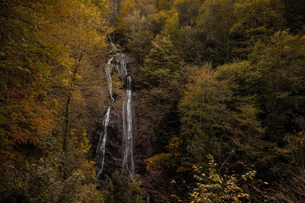 Foto - Nefes kesen manzara: Güzeldere Şelalesi Tabiat Parkı