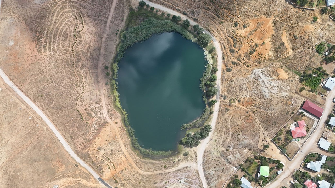 Foto - Nefes kesen manzara! Torosların zirvesinde iki saklı cennet