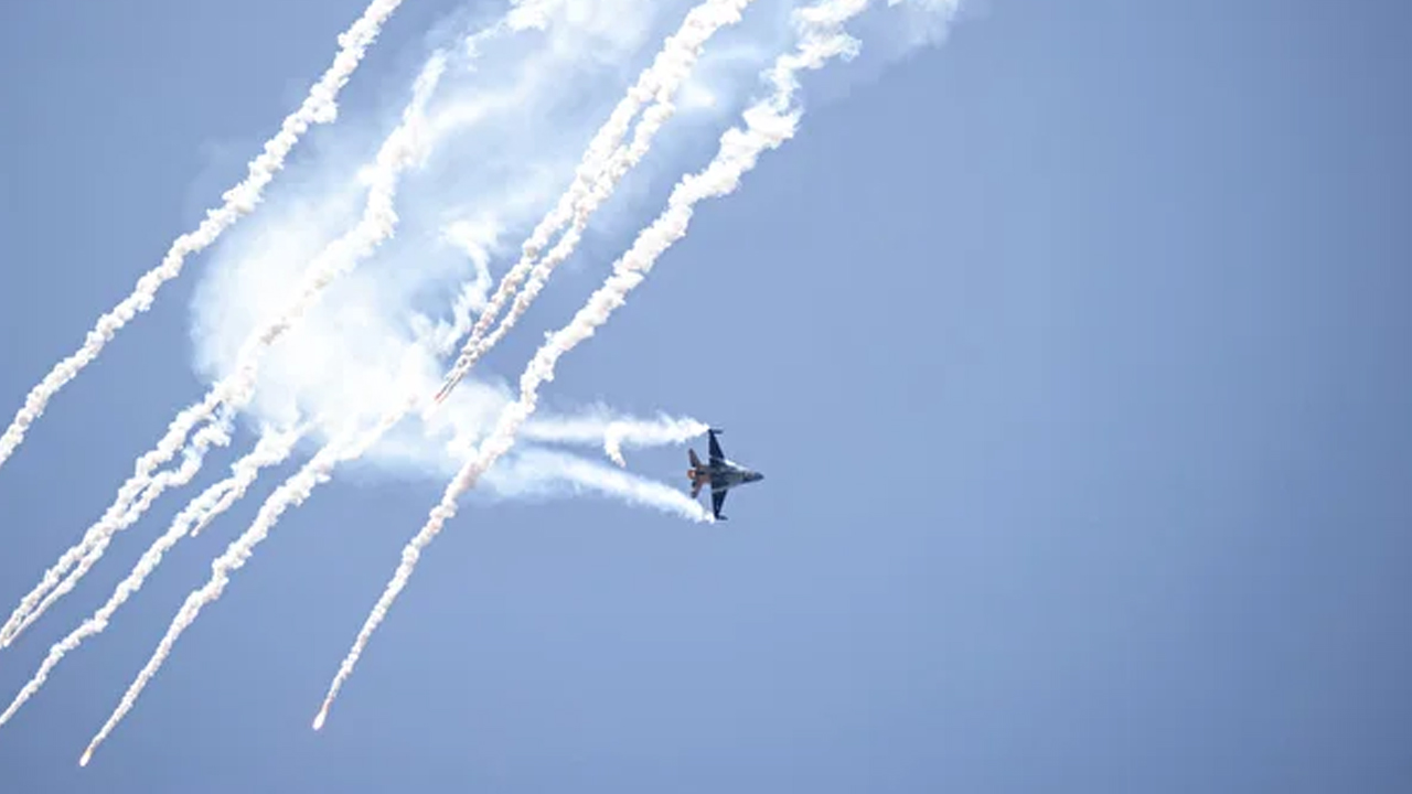 Foto - SOLOTÜRK 30 Ağustos 2025 gösteri uçuşu! SOLOTÜRK gösteri programı damga vuracak