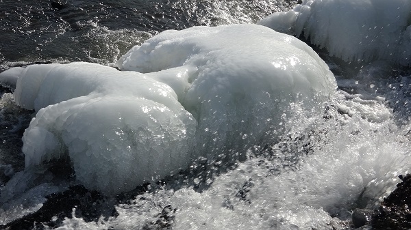 Foto - Nehir buz tuttu, bu görüntüler ortaya çıktı! Antarktika değil Türkiye