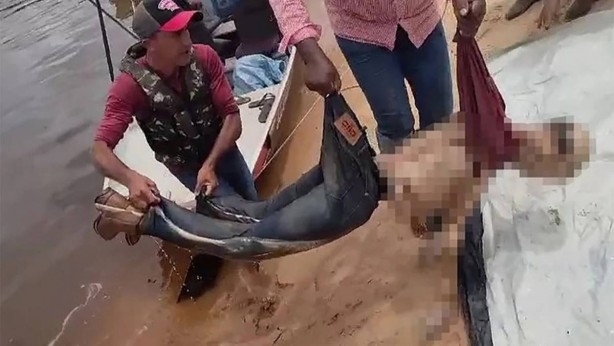 Foto - Nehre düşen adamı piranalar böyle yedi! Geriye sadece bir tutam saçı kaldı! İşte o şok görüntüler