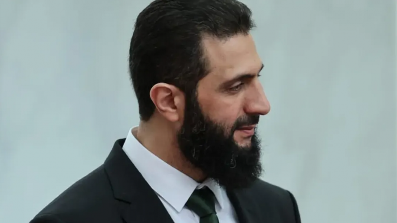 Foto - Neler oluyor? El Şara İran'a izin vermedi: Havada kalan uçak için Türkiye'den acil onay istediler