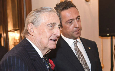 Foto - Neler oluyor? Koç Holding batıyor mu?