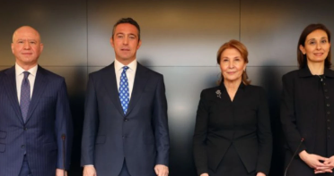 Foto - Neler oluyor? Koç Holding batıyor mu?