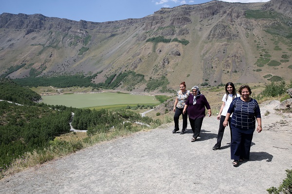 Foto - Nemrut Jeoparkı'nda 50 jeosit alanı belirlendi