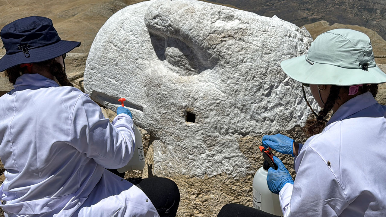 Foto - Nemrut’ta tarih korunuyor: Dev heykellere nano kalkan