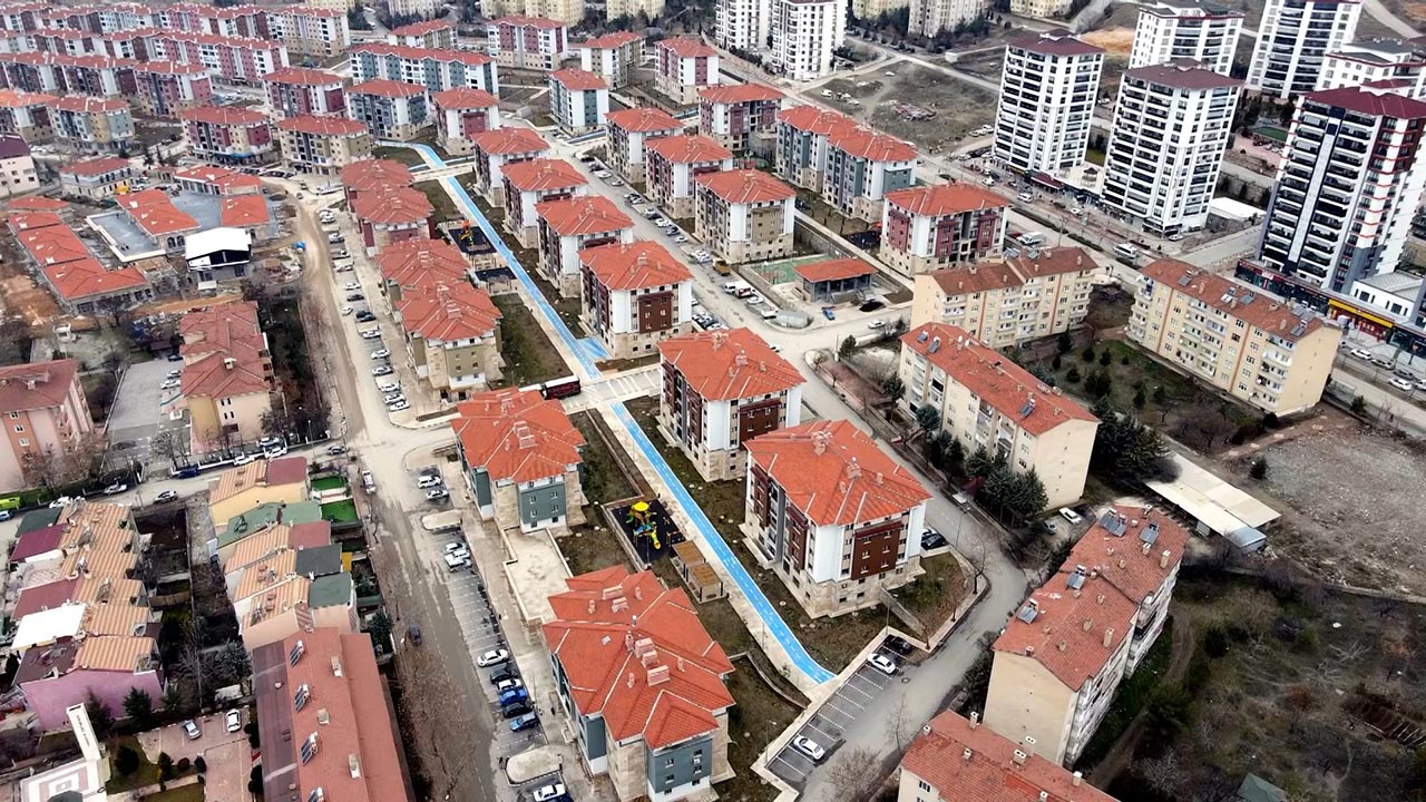 Foto - Nerde bu devlet diyenlerin yüzü kızarır mı? 24 binin üzerinde konut sahiplerine teslim edildi