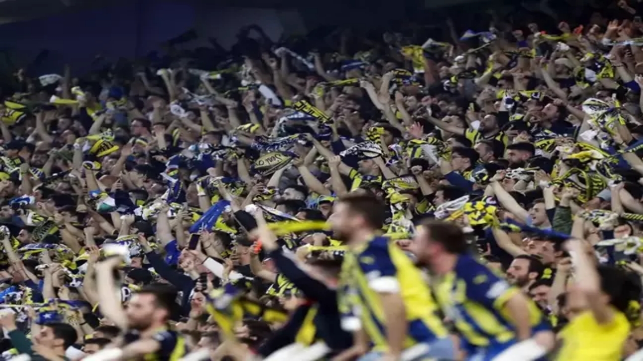 Foto - Neredeeeen nereye! Bir dönem Fenerbahçe’nin golcüsüydü, şimdi kasiyerlik yapıyor