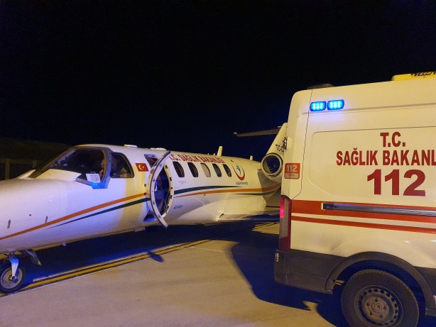 Nereden nereye! 8 yaşındaki çocuk hava ambulansla Bitlis'ten Ankara'ya götürüldü
