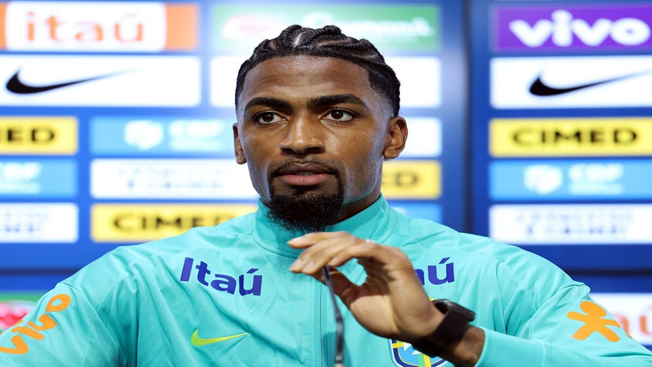 Foto - Nereden nereye! Bir zamanlar çöp toplayan futbolcuya bir de şimdi bakın