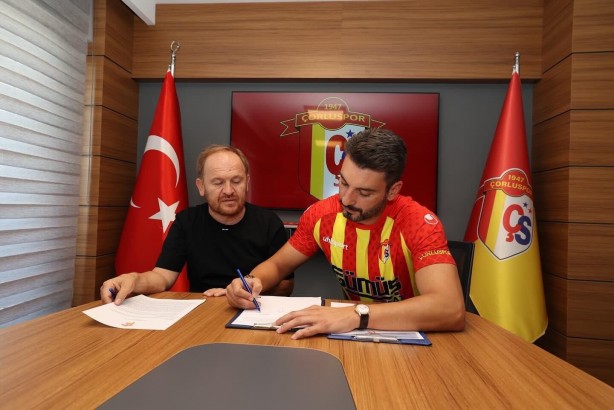 Foto - Nereden nereye! Ünlü kalecinin yeni takımı şaşırttı