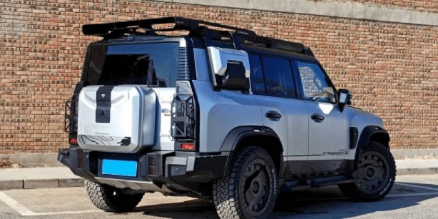 Foto - Neredeyse bedavaya gerçek arazi aracı satma kararı aldılar! Otomotiv piyasasını sarsacak gelişme: Tank arazi aracı ne zaman Türkiye'ye gelecek?