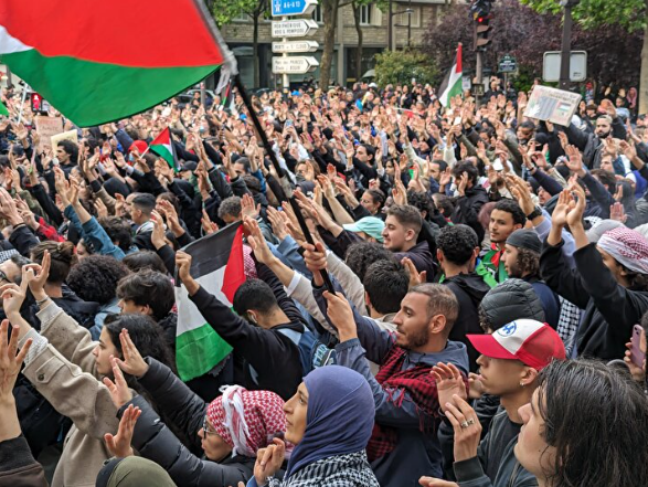 Foto - Netanyahu ile röportaj yapan TV kanalı Fransızları delirtti! Paris ayaklandı