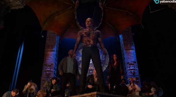 Foto - Netflix Müslüman mahallesinde salyangoz satıyor! ‘Lucifer’ adlı dizide şeytan güzellemesi