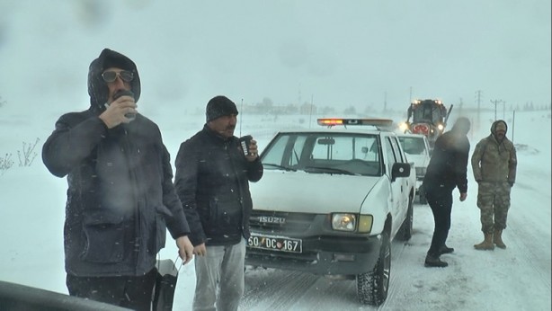 Foto - Nevşehir'de 80 köy yolu ulaşıma kapalı!