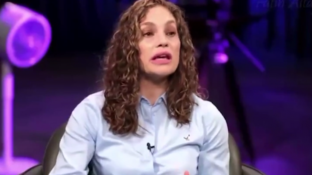 Foto - Nevşin Mengü: 20 yıl önce de kötüydü’ dedi Fondaşlardan linçi yedi