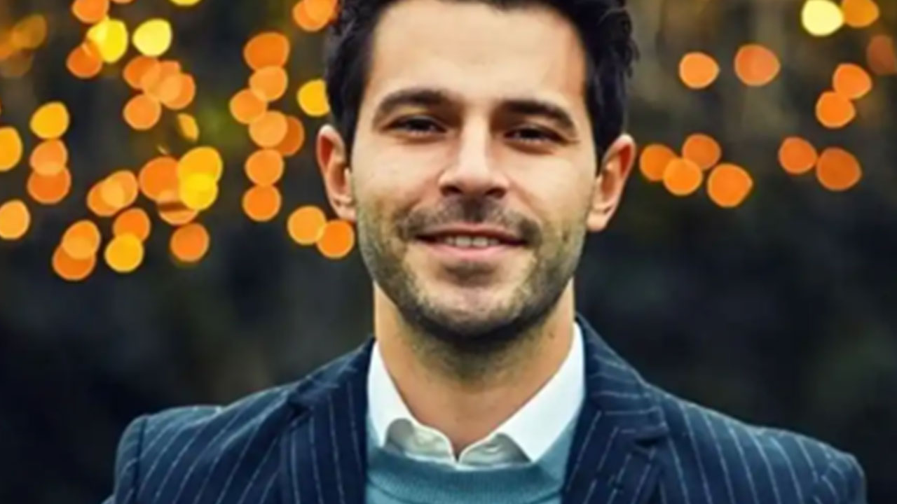 Foto - Nevşin Mengü patladı: Bayraktar'lar SİHA yaparken bunlar öpüşme derdinde