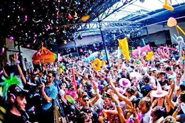 Foto - Nevzat Tarhan, huzurlu ve mutlu olabilmenin sırrını açıkladı: "Kapının eşiğiyle kavga edenler var"… İşte, mutluluğun sırrı…